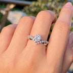 Aurora Vine White Gold Zirconia Ring