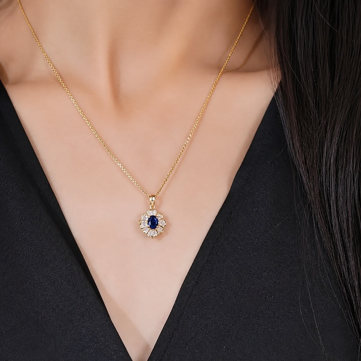 Kavella Noctazure Necklace