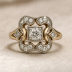 Vintage Zirconia Gold Ring